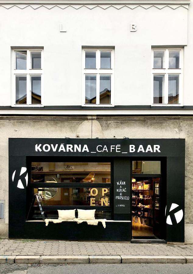 Boutique Rezidence Baar Aparthotel Novy Jicin Ngoại thất bức ảnh
